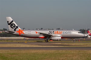 Jetstar Airways Airbus A320-200 VH-VQF at Kingsford Smith