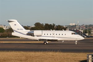 ExecuJet Australia (Pty) Bombardier Challenger 604 VH-VSZ at Kingsford Smith