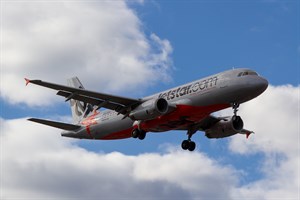 Jetstar Airways Airbus A320-200 VH-VFD at Kingsford Smith