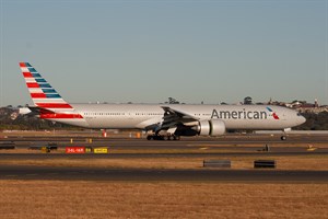 American Airlines Boeing 777-300ER N724AN at Kingsford Smith